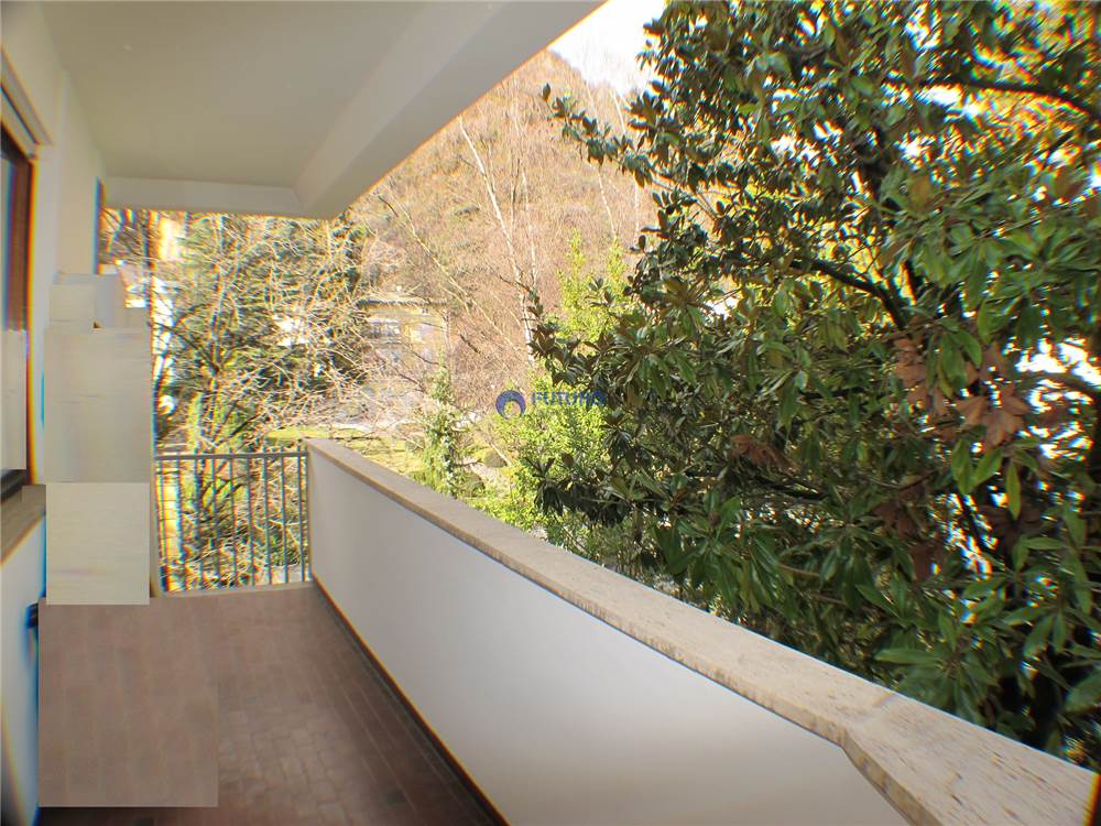 5 rooms Apartment in Trentino-Alto Adige, Italy No. 92116