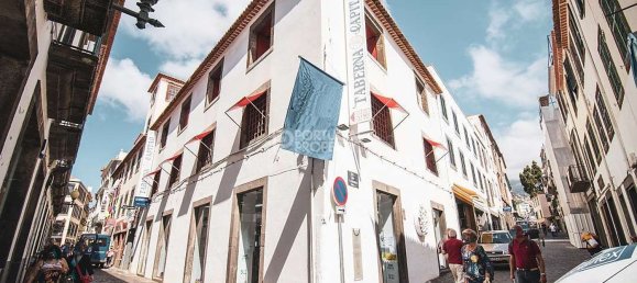 Здание 400м² в Фуншал, Португалия № 140724 2