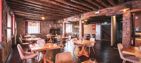 Здание 400м² в Фуншал, Португалия № 140724 22