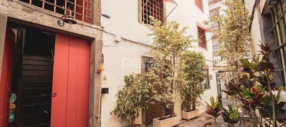 Здание 400м² в Фуншал, Португалия № 140724 4