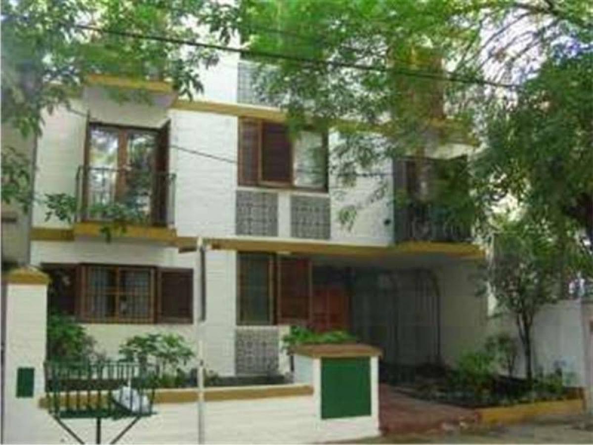 Квартира с 2 спальнями в Висенте-Лопес, Аргентина № 17318