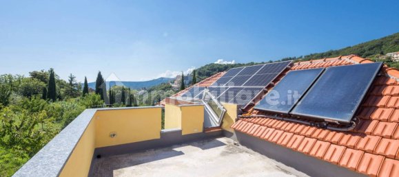 3 Schlafzimmer Villa in Genoa, Italy, Nr. 352418 41