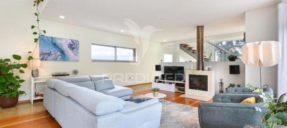 Casa de 3 dormitorios en Padim da Graca, Portugal No. 97726 6