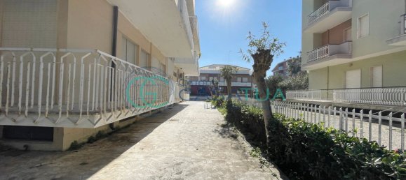 Apartamento de 4 divisões em Alba Adriatica, Italy N.º 42386 37