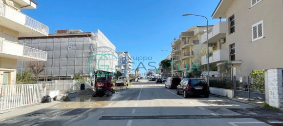 Apartamento de 4 divisões em Alba Adriatica, Italy N.º 42386 40