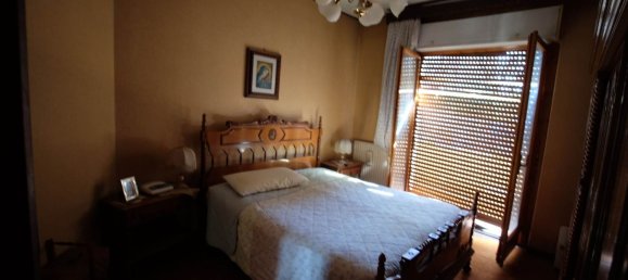 5 rooms Apartment in Nazzano, Italy No. 198213 20