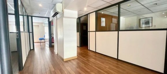 Gewerbliche Immobilie in Grenoble, France 175m², Nr. 286726 7