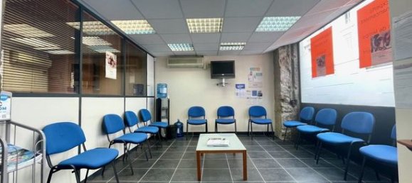 Gewerbliche Immobilie in Grenoble, France 175m², Nr. 286726 2