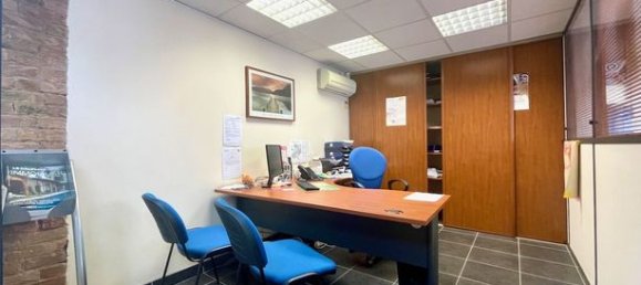 Gewerbliche Immobilie in Grenoble, France 175m², Nr. 286726 16