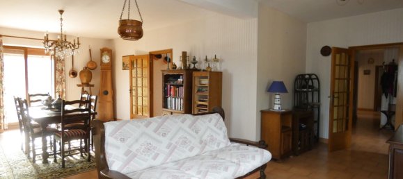 9 Schlafzimmer Haus in Correze, France, Nr. 302576 8