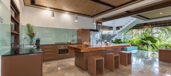 3 dormitorios villa en alquiler en South Kuta, Badung, Bali, Indonesia № 3332 5