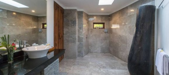3 dormitorios villa en alquiler en South Kuta, Badung, Bali, Indonesia № 3332 16