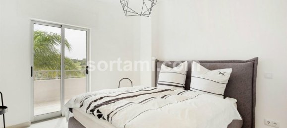 4 bedrooms House in Quarteira, Portugal No. 156955 20