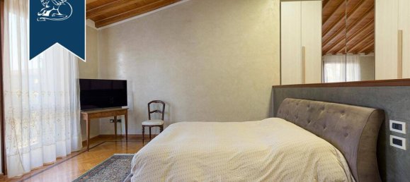 5 bedrooms Villa in Leno, Italy No. 354920 35