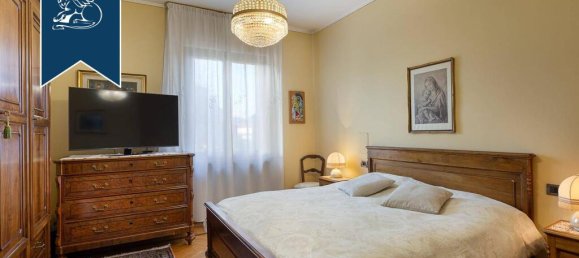 5 bedrooms Villa in Leno, Italy No. 354920 40