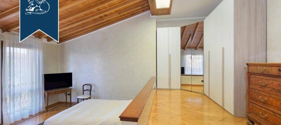 5 bedrooms Villa in Leno, Italy No. 354920 39