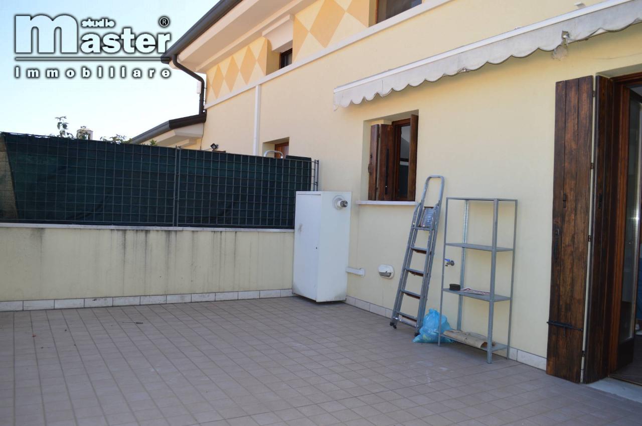 5 rooms Duplex in Trevignano, Italy No. 139207