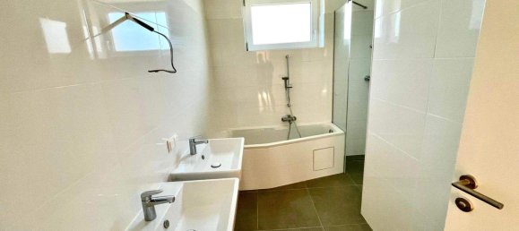 4 rooms Apartment in Wiener Neustadt, Austria No. 247395 8