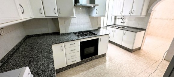 Apartamento de 4 dormitorios en Cádiz, Spain No. 157681 6