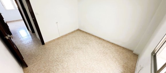 Apartamento de 4 dormitorios en Cádiz, Spain No. 157681 14