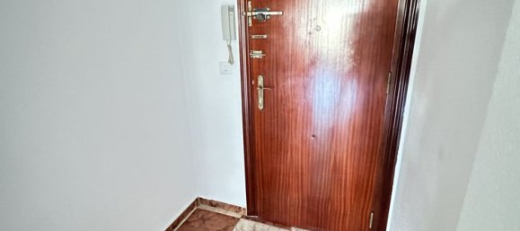 Apartamento de 4 dormitorios en Cádiz, Spain No. 157681 5