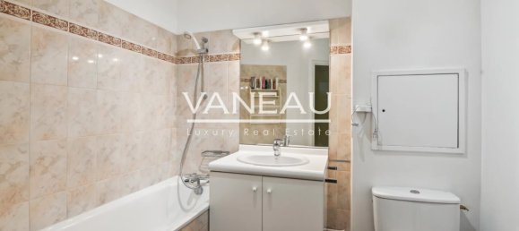 3 Schlafzimmer Wohnung in Courbevoie, France, Nr. 176317 10