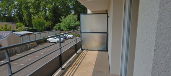 2 bedrooms Apartment in Joue-les-Tours, France No. 74611 2