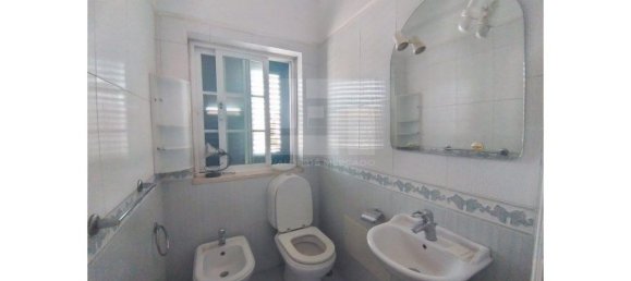 5 bedrooms House in Rio de Mouro, Portugal No. 165918 7