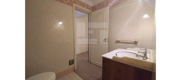 5 bedrooms House in Rio de Mouro, Portugal No. 165918 18