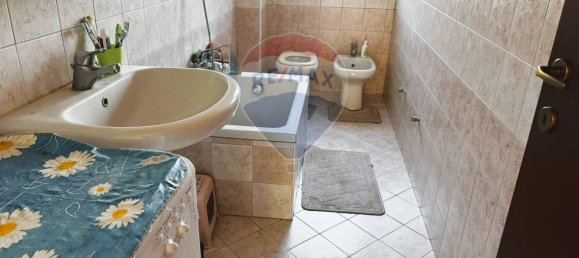 2غرفة شقة في Limbiate, Italy رقم 183822 30