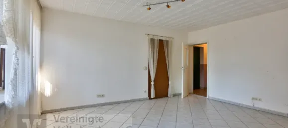 7-salle Maison à Reutlingen, Germany No. 20007 53