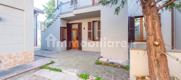 2 bedrooms Apartment in Legnano, Italy No. 327541 10