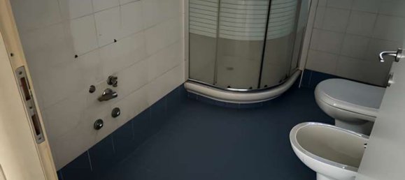 3 rooms Apartment in Garbagnate Milanese, Italy No. 6877 4