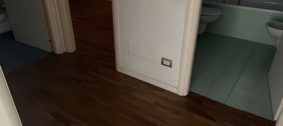 3 rooms Apartment in Garbagnate Milanese, Italy No. 6877 5