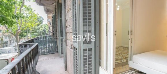 Apartamento de 3 dormitorios en Eixample, Spain No. 182352 10