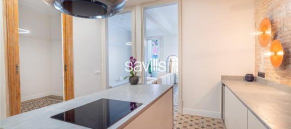 Apartamento de 3 dormitorios en Eixample, Spain No. 182352 32