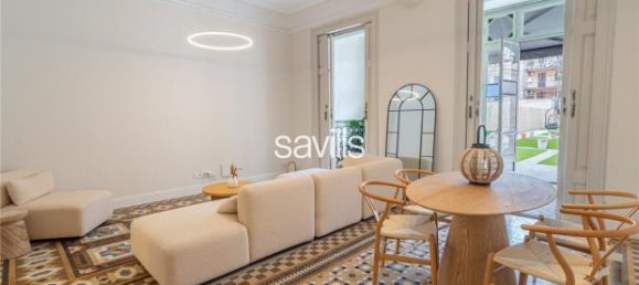 Apartamento de 3 dormitorios en Eixample, Spain No. 182352 21