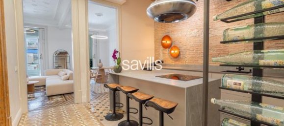 Apartamento de 3 dormitorios en Eixample, Spain No. 182352 26