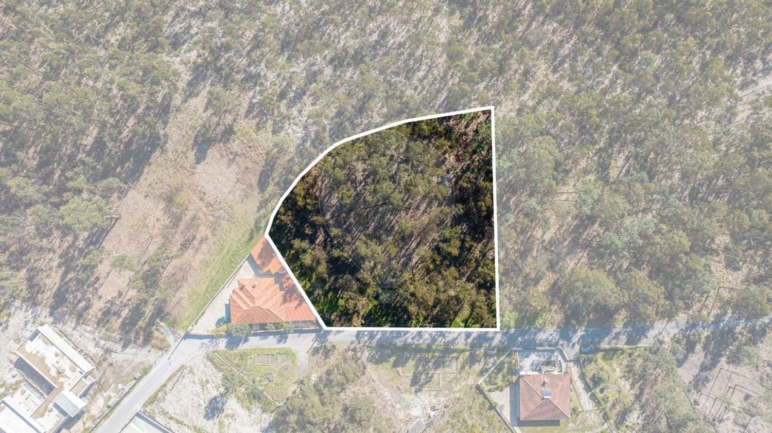 Grundstück in Vinhos, Portugal 2798m², Nr. 42035