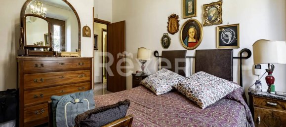 5 rooms Apartment in Rome, Italy No. 9725 9