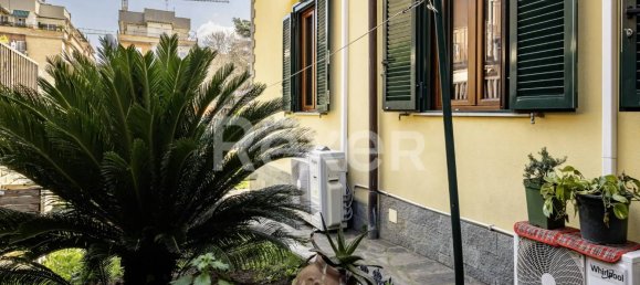 5 rooms Apartment in Rome, Italy No. 9725 19