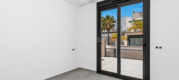 Villa de 5 dormitorios en San Miguel de Salinas, Spain No. 59068 5