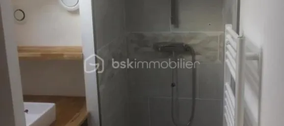 Apartamento de 1 dormitorio en Bagnolet, France No. 349288 8