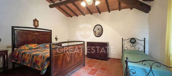 Casa de 6 dormitorios en Castiglione d'Orcia, Italy No. 321244 21