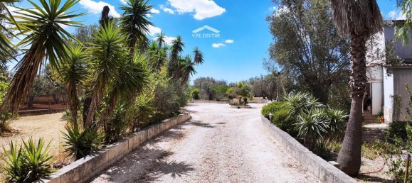 Villa de 7 divisões em Oria, Italy N.º 19755 19