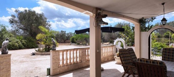 Villa de 7 divisões em Oria, Italy N.º 19755 16