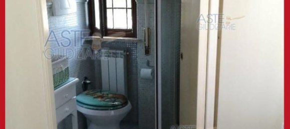 5 bedrooms Apartment in Rome, Italy No. 334113 16