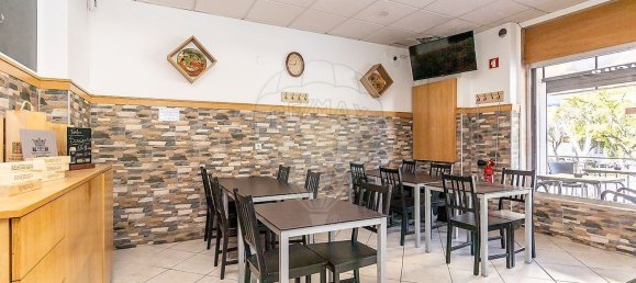 87m² Commercial property in Odivelas, Portugal No. 70708 6