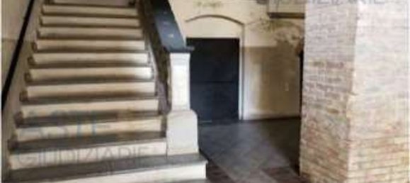 6-Zimmer Wohnung in Cosenza, Italy, Nr. 36174 7