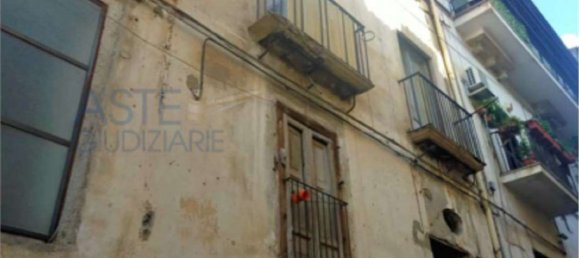 6-Zimmer Wohnung in Cosenza, Italy, Nr. 36174 12